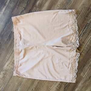 Torrid curve shorts new without tags